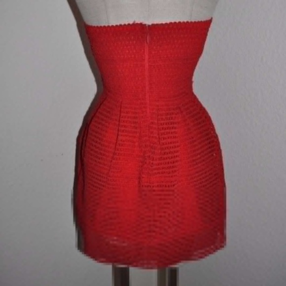 184 F21 Red Stand Out Fit & Flare Strapless Dress sz S - Picture 5 of 8